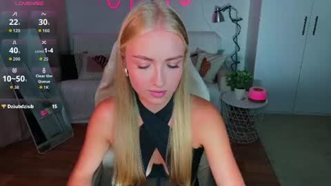 Nessa online show from 07/07/26, 02:54