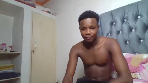 blonde online show from 04/08/26, 01:11