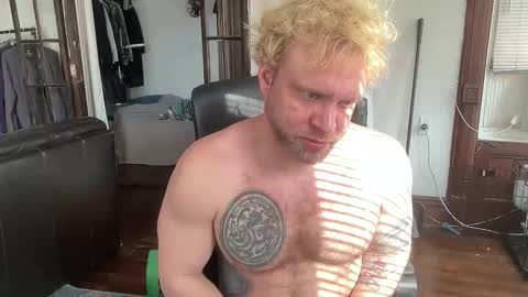 blondebluebear online show from 04/21/26, 08:55