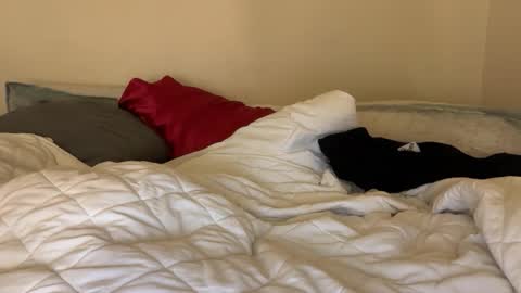 Snapshot of blondebunny999 chatting on 02/26/26, 08:35 blondebunny999 online show from 02/26/26, 08:35