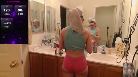 Bubbles online show from 12/14/25, 02:50