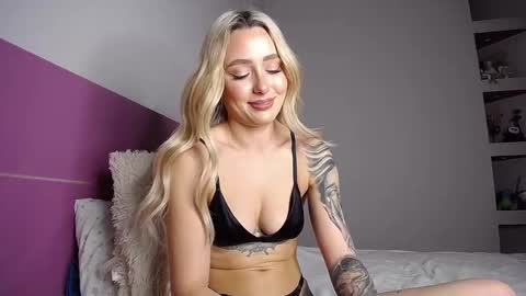 Anna online show from 01/30/25, 06:54