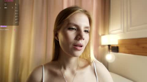 blondoll online show from 05/25/26, 01:22