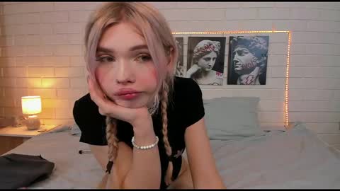 blondy_fina online show from 09/17/25, 04:36