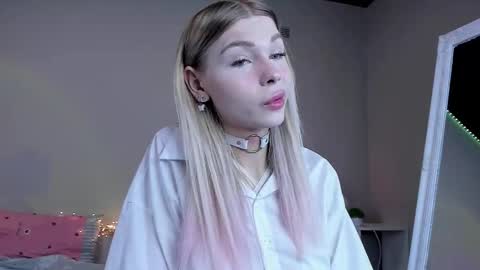 blondy_fina online show from 03/11/26, 08:42
