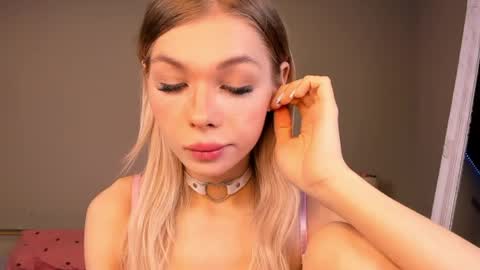 blondy_fina online show from 05/12/26, 04:53