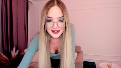 Sophia online show from 01/23/25, 08:56