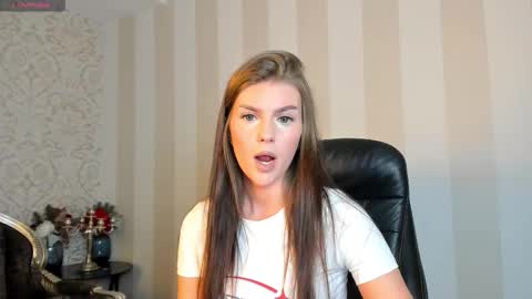 Snapshot of bloomingofvanessa chatting on 02/13/26, 11:50 Vanessa online show from 02/13/26, 11:50