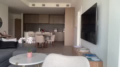 Snapshot of bloomyogi chatting on 06/13/26, 08:07 Emma Bloom online show from 06/13/26, 08:07