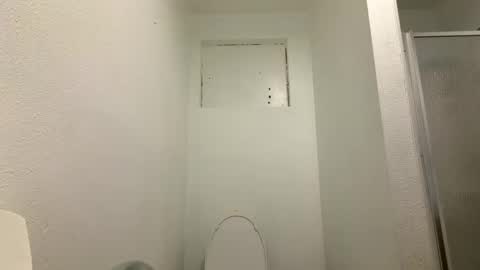 blopez19 online show from 03/27/26, 07:36