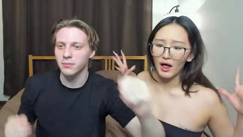 Sasha and Maria online show from 02/03/26, 03:39