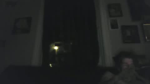 Snapshot of blowme19866 chatting on 02/12/25, 04:54 blowme19866 online show from 02/12/25, 04:54