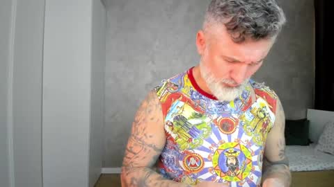 Snapshot of blowmyxxl chatting on 01/08/25, 02:25 Nico online show from 01/08/25, 02:25