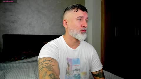 Snapshot of blowmyxxl chatting on 01/31/25, 10:31 Nico online show from 01/31/25, 10:31