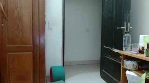 blowy079 online show from 12/04/25, 01:04