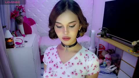 aivee online show from 03/25/26, 01:33