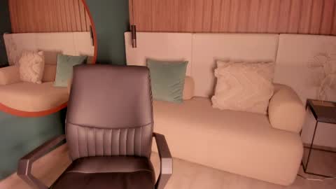 blue_anngel online show from 05/16/26, 11:57
