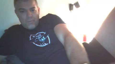 Snapshot of blue_eye_hot_dick chatting on 12/20/25, 06:09 blue_eye_hot_dick online show from 12/20/25, 06:09