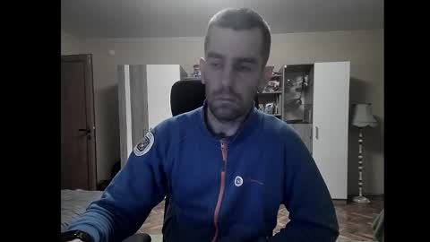 Runaway online show from 12/11/24, 03:15