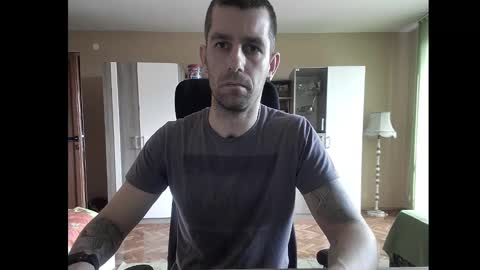 Runaway online show from 01/10/25, 12:15