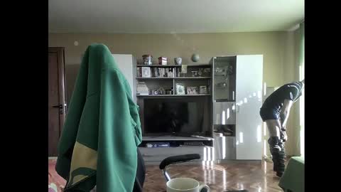 Runaway online show from 01/20/25, 12:07