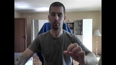 Runaway online show from 03/06/25, 09:47