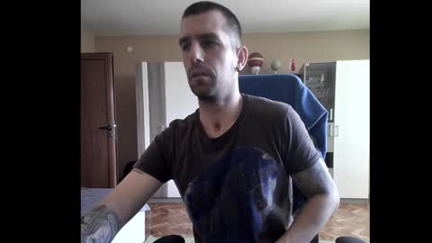 Runaway online show from 03/04/26, 12:33