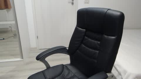 Juliet online show from 10/08/25, 04:26