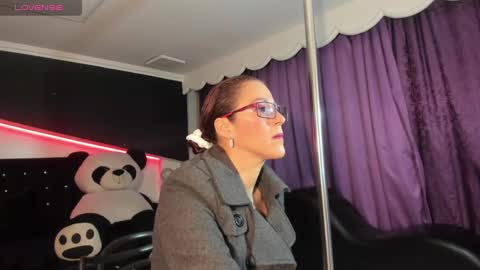 Blue online show from 10/30/25, 02:46