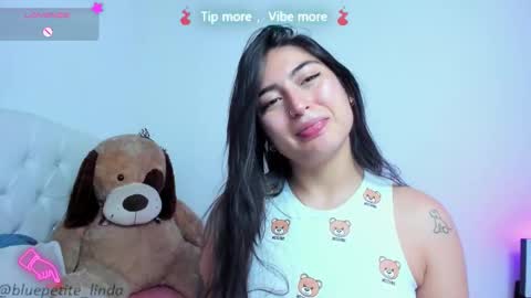 Linda  online show from 03/27/26, 04:40