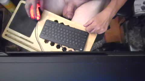 bluebee420 online show from 07/03/26, 08:10