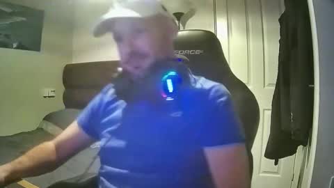 bluebirdflame1 online show from 12/03/24, 11:46