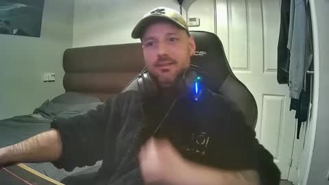 bluebirdflame1 online show from 02/19/25, 03:06