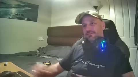 bluebirdflame1 online show from 03/12/25, 06:18