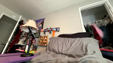 bluebloodednorsewitch online show from 01/17/25, 08:44