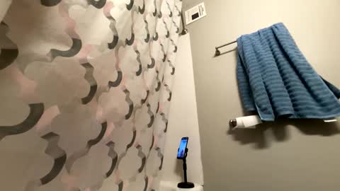 bluebloodednorsewitch online show from 01/27/25, 04:11