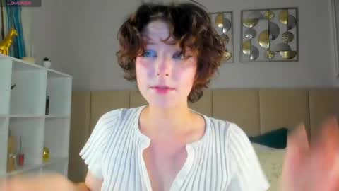 Charlotte  dont forget to thumbs up me  online show from 06/08/26, 03:18