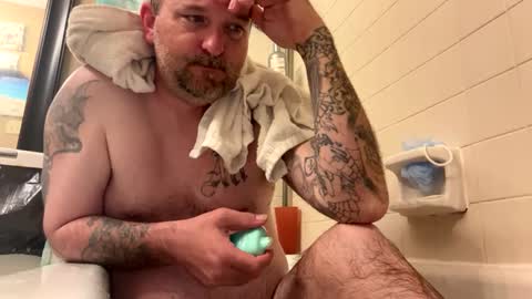 bluecollarpixel online show from 04/24/26, 09:12