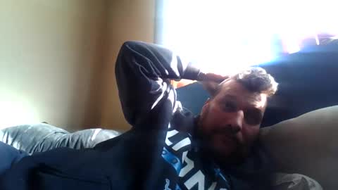 Snapshot of bluedemoneyes1986 chatting on 02/25/25, 04:00 bluedemoneyes1986 online show from 02/25/25, 04:00