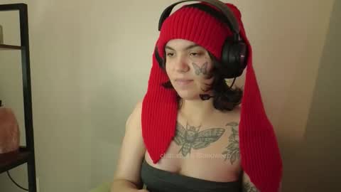 Snapshot of bluedweeb chatting on 01/11/26, 07:52 Blue online show from 01/11/26, 07:52