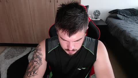 blueeyeboy0 online show from 02/04/25, 12:00