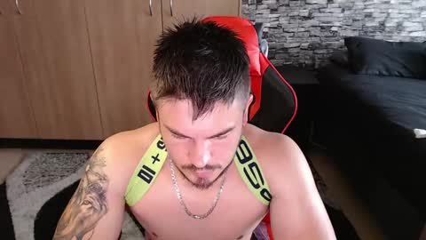 blueeyeboy0 online show from 02/13/25, 09:30