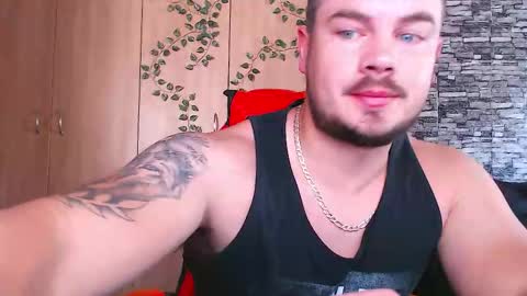 blueeyeboy0 online show from 09/26/25, 06:50