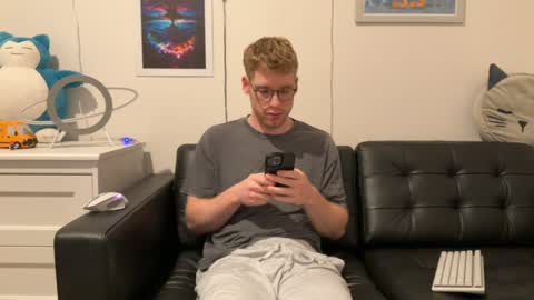 blueeyedtallguy online show from 12/16/24, 04:23