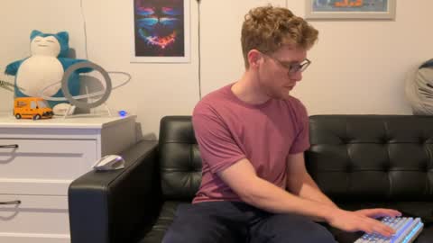 blueeyedtallguy online show from 01/01/25, 02:41