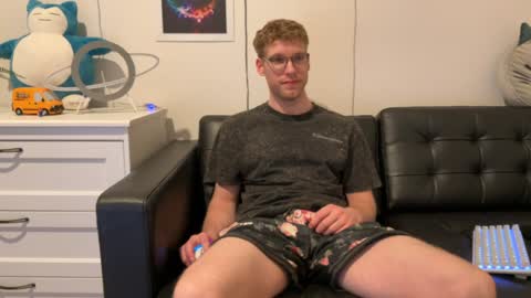 blueeyedtallguy online show from 01/08/25, 11:41