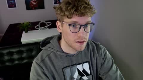 blueeyedtallguy online show from 03/11/26, 09:32