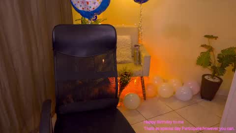 FLORAA online show from 04/10/26, 11:04