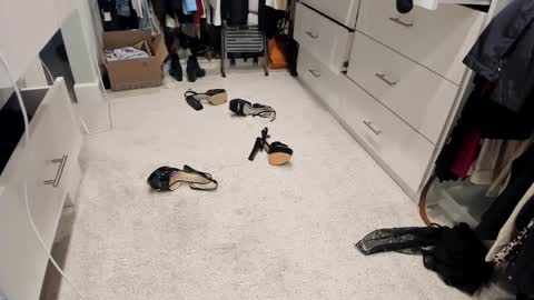 Blue Kenyi online show from 02/01/25, 01:23