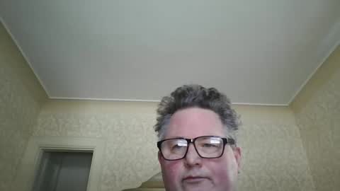 bluemoose70 online show from 02/05/25, 05:09